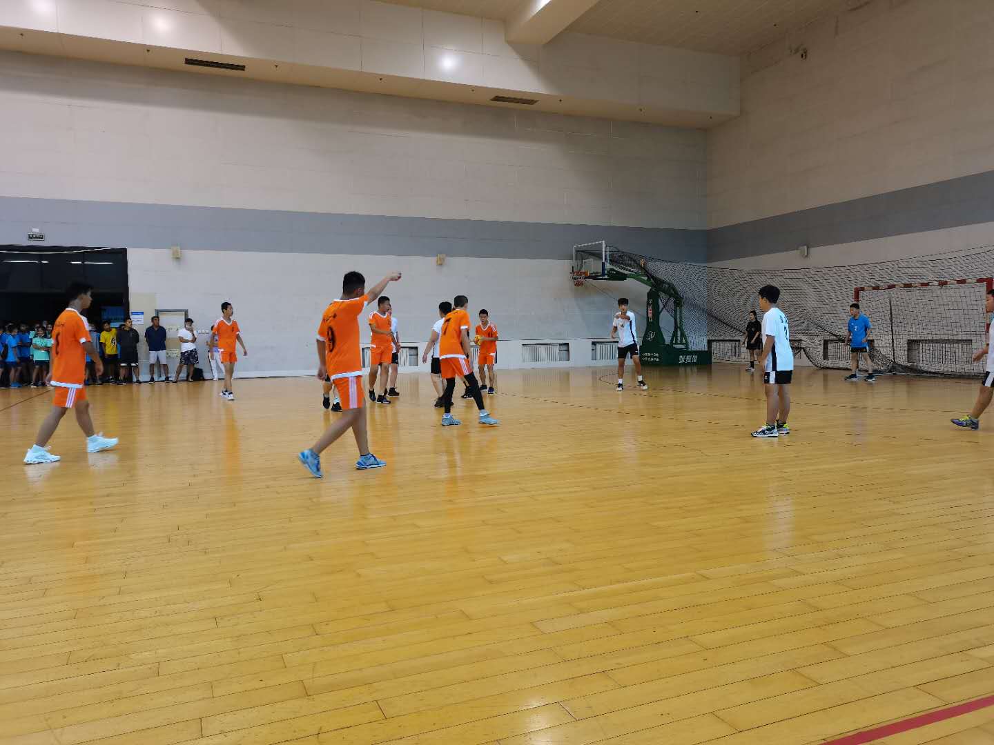 2020年淄博市青少年体育锦标赛手球比赛开始